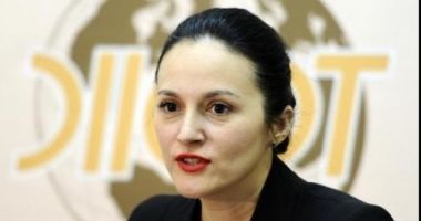 Stire din Eveniment : Motivarea condamnării Alinei Bica: A acționat cu intenție în ajutorul lui Ovidiu Tender