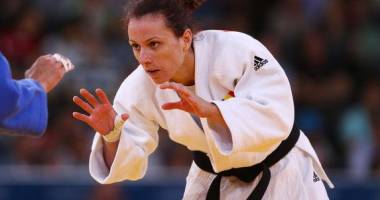 Stire din Sport : Andreea Chițu, medaliată cu bronz la Grand Prix-ul de la Dusseldorf