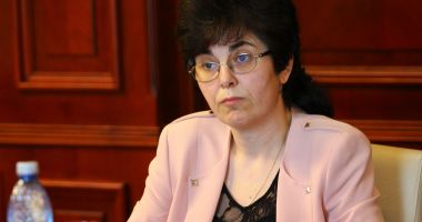 Stire din Cultură-Educație : Mandatul inspectorului școlar general adjunct Alina Codreanu, la final