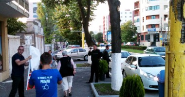 Poliția Locală a năvălit peste Palaz - 2