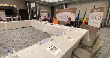 Stire din Politică-Administrație : Primarul Craiovei, Lia Olguța Vasilescu: Localitățile mici trebuie comasate pentru o reformă administrativă reală