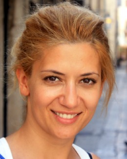Stire din Monden : Amalia Enache: "Cred  în dragoste sub orice formă, cu acte  sau fără"