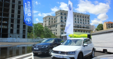 Ambarcațiuni și autoturisme la prețuri promoționale, în portul Tomis - 16