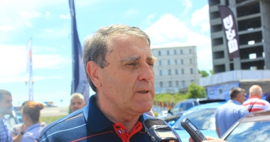 Ambarcațiuni și autoturisme la prețuri promoționale, în portul Tomis - 2