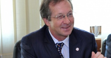 Stire din Economie : Ambasadorul Olandei vine la Constanța