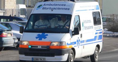 Stire din Actualitate : Patru români și un algerian au murit în Franța, într-un accident rutier teribil