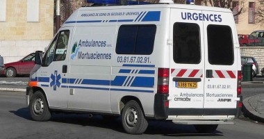 Stire din Actualitate : Imobil prăbușit în Franța: cel puțin doi morți și nouă răniți