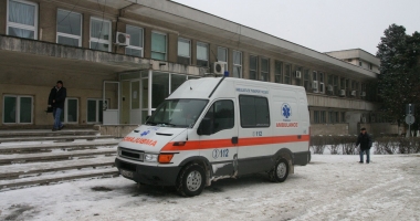 Stire din Sănătate : COD ROȘU DE VISCOL LA CONSTANȚA! Ambulanța ajunge cu mare greutate la bolnavi. Deplasările în județ se fac doar cu ajutorul utilajelor de deszăpezire