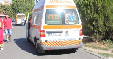 Stire din Eveniment : Două minore, lovite pe trecerea de pietoni, în Năvodari! Șoferul băut a fugit de la locul accidentului!