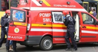 Stire din Eveniment : I-a tăiat gâtul fostei iubite, în timp ce aceasta vorbea la telefon cu actualul prieten!
