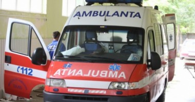 Elev MORT în urma unei bătăi la o școală
