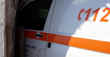 Accident cu ambulanță, în județul Constanța. Autosanitara a fost avariată - 4
