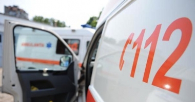 Stire din Eveniment : Un șofer băut și fără permis a intrat într-un grup de pietoni: Un mort și doi răniți