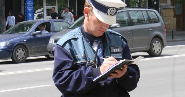 Stire din Eveniment : Autoturism furat din Spania, identificat de polițiști, în trafic