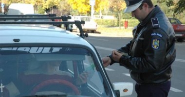 Stire din Eveniment : 56 de amenzi, date de polițiști în ultimele 24 de ore