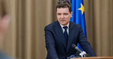 Stire din Actualitate : Tânărul care l-a amenințat pe Nicuşor Dan este în Germania. Părinții, chemați la audieri