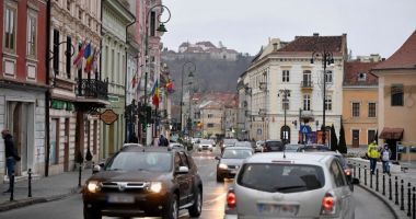 Stire din Social : Amenzi de trei ori mai mari pentru șoferii care circulă fără rovinietă și fără taxă de pod