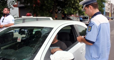 Stire din Eveniment : Peste 2.000 de sancțiuni  "oferite" de rutieriști șoferilor vitezomani