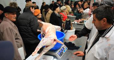 Amenzi usturătoare pentru piețarii  din Constanța - 6