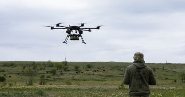 Stire din Actualitate : Oana Ţoiu anunță că România va produce drone defensive împreună cu Ucraina