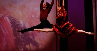 Stire din Social : "Amor Caliente" la Teatrul Național