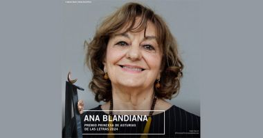 Stire din Cultură-Educație : Poeta Ana Blandiana, aleasă membru titular al Academiei Române