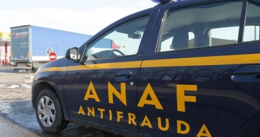 Stire din Economie : ANAF nu-i scapă din ochi pe angrosiști
