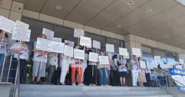 Angajații din ANAF, Vama și Ministerul Finanțelor, în grevă de solidaritate marți, împotriva legii salarizării