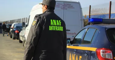 Stire din Economie : Fiscul ia în colimator persoanele cu avere și venituri nedeclarate