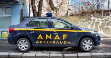 Stire din Eveniment : ANAF a descoperit fraude de peste 18 milioane de lei prin rambursări ilegale de TVA și facturi fictive