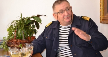 Amiralul umorului românesc