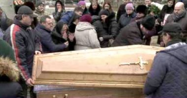 GALERIE FOTO / Durere fără margini la înmormântarea Anastasiei Cecati - 3