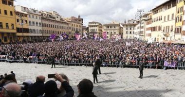 GALERIE FOTO / Mii de persoane la înmormântarea fotbalistului Davide Astori - 2