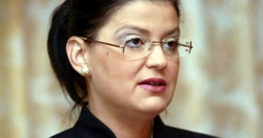 Stire din Politică-Administrație : "PNL nu trebuie să se rupă, ci să schimbe liderul"