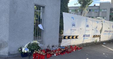 GALERIE FOTO. Anchetatorii, la Spitalul de Boli Infecţioase. Zeci de candele, aprinse în faţa unităţii - 5