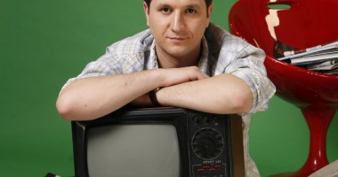 Stire din Monden : Noua pasiune a lui Andy Moisescu