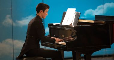 Stire din Cultură-Educație : Seară camerală, în foaierul Teatrului „Oleg Danovski”