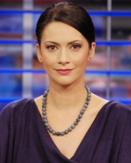 Stire din Monden : Andreea Berecleanu: "Prezentatorul meu preferat pleacă  la Guvern"