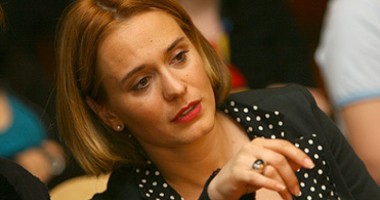 Stire din Monden : Andreea Esca a dat lovitura! Va fi vedeta unei televiziuni din Franța