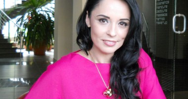 Stire din Monden : Andreea Marin: "Seara sunt momente grele, când sunt doar eu, cu mine însămi"