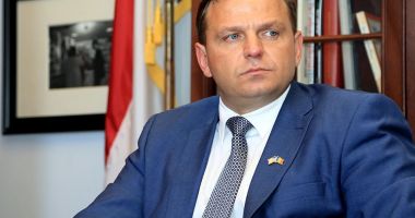 Stire din Actualitate : Andrei Năstase a renunțat la funcția de primar general al Chișinăului