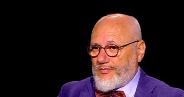Stire din Actualitate : Cum să treci peste o despărțire în prag de sărbători? Sfatul psihologului Cristian Andrei