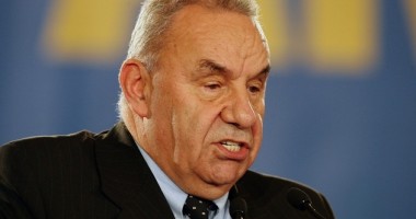 Stire din Politică-Administrație : Andrei Marga, votat în Senat la șefia ICR, fără audiere în comisii