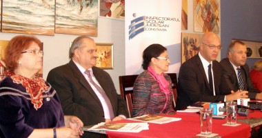 Stire din Cultură-Educație : Cum și când pot crește salariile profesorilor