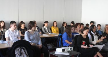 Tinerii constănțeni, instruiți în cadrul primului workshop 