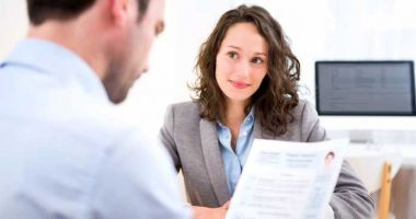 Stire din Social : Salariații vor primi cinci zile suplimentare de concediu plătit! Legea a fost promulgată! Iată condiţia