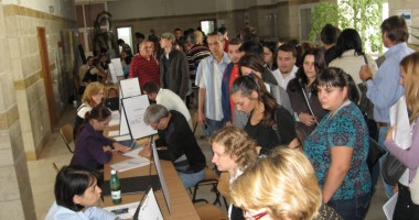 Stire din Social : Unde se pot angaja șomerii constănțeni
