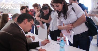 Stire din Social : Tinerii fără experiență au depus cele mai multe cereri de angajare în 2023
