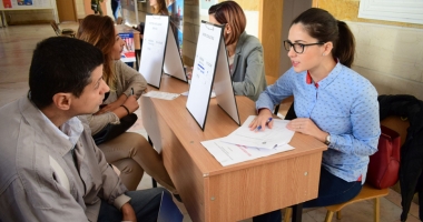 Stire din Social : Aproximativ 200 de constănțeni, angajați la Bursa locurilor de muncă pentru absolvenți