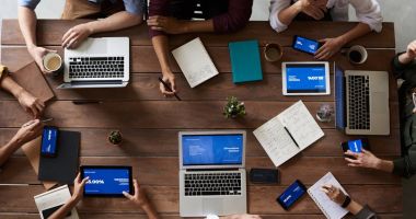 Stire din Social : Cum pot antreprenorii economisi și în același timp motiva angajații? Avantajele fiscale și beneficiile strategice ale tichetelor de masă